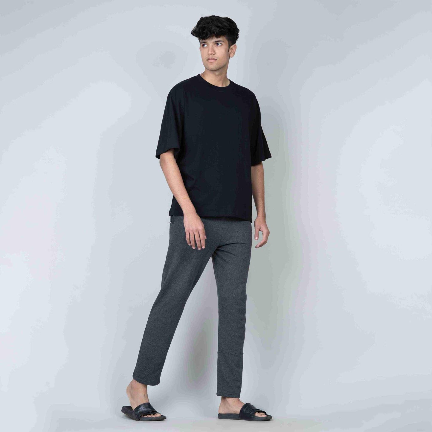 Oversized Round Neck T-Shirt - Black