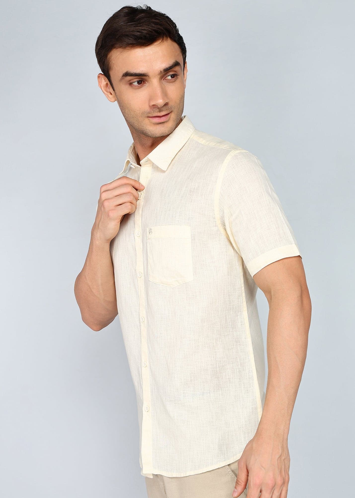 eSiddhi Men Cream Linen Half Sleeve Casual Shirt