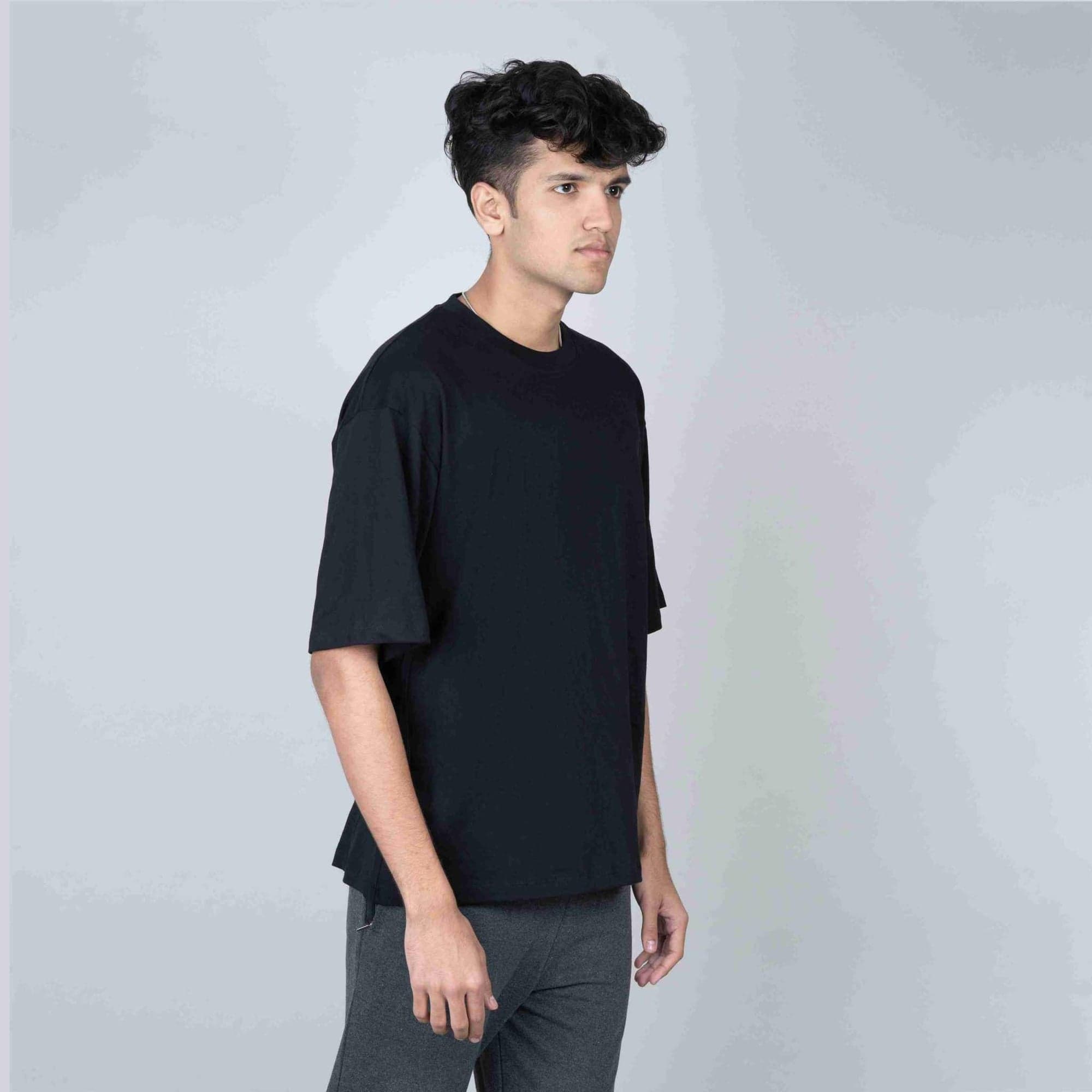 Oversized Round Neck T-Shirt - Black